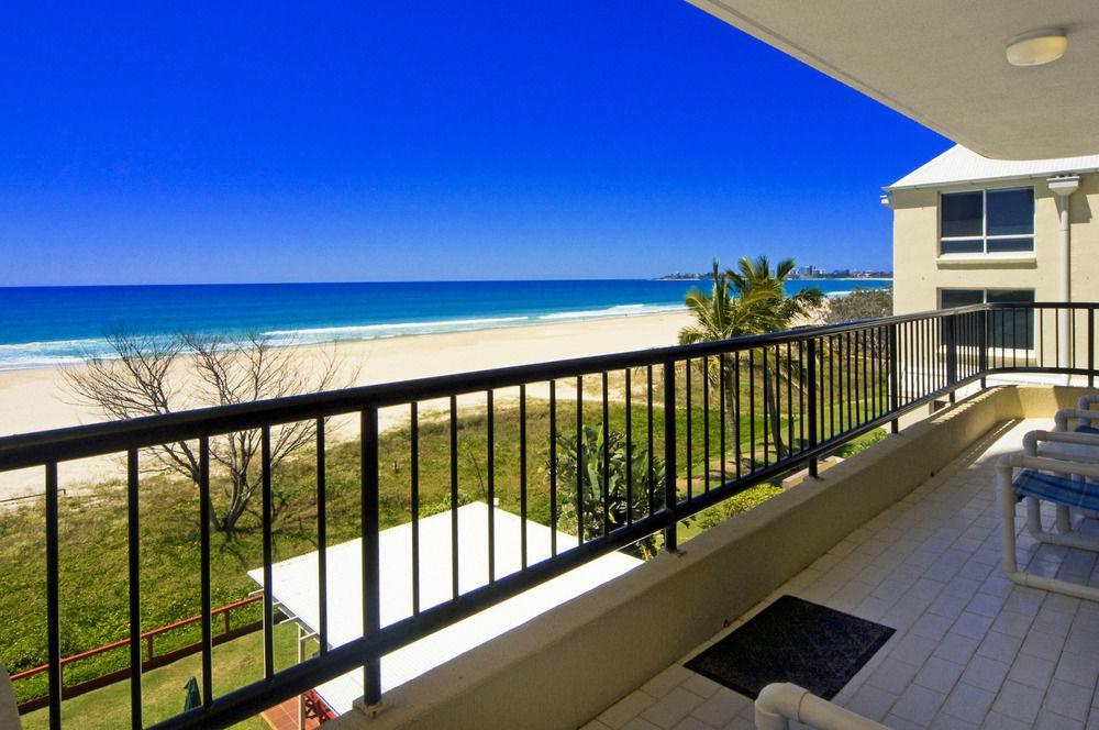 Pelican Sands Beach Resort Gold Coast Esterno foto