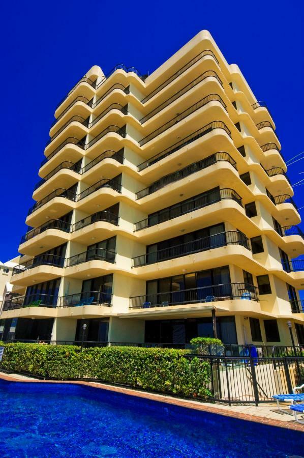 Pelican Sands Beach Resort Gold Coast Esterno foto
